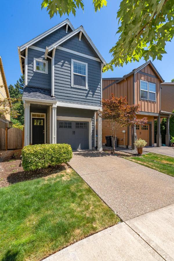 Modern Home, Four Bedrooms, King Beds Tigard Bagian luar foto